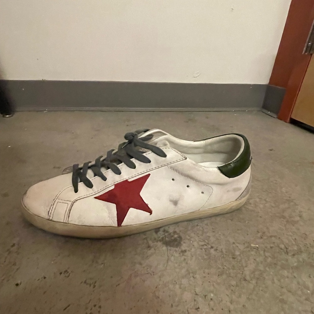 Golden Goose Super-Star with red suede star and green leather heel tab - Picture 8 of 8